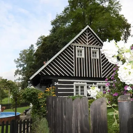 Alpehytte Poolincluded Chalet Peha