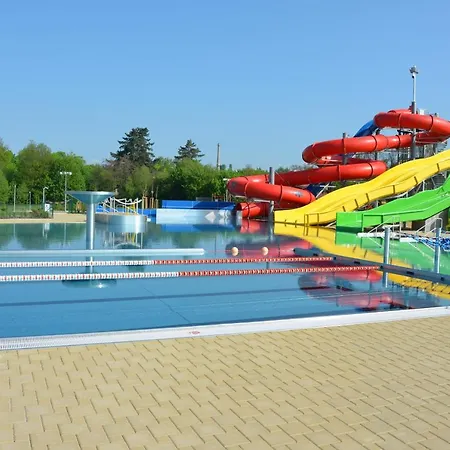 Alpehytte Poolincluded Chalet Peha Vselibice
