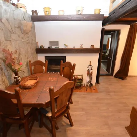 Alpehytte Poolincluded Chalet Peha *